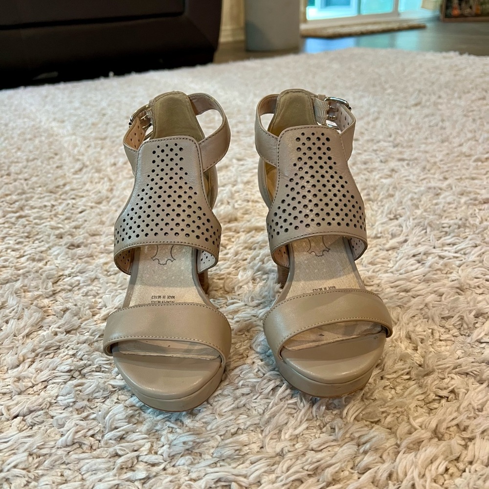 Flexi Leather Heels #7